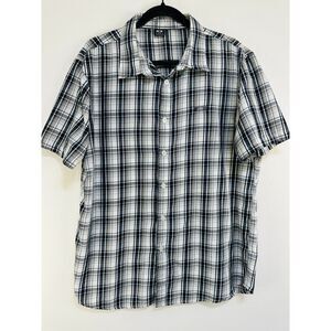 Oakley Men's Short Sleeve Black Plaid Button Down Shirt, Size L
